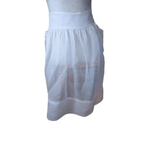Vintage Hostess Apron, Sheer White  w White Lace Trimmed Pockets